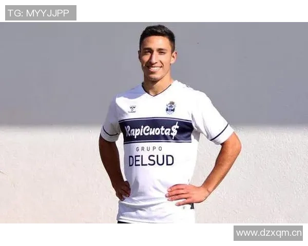 拉普拉塔大学与拉普拉塔体操的激烈对决揭示足球战术的深度与魅力 拉普拉塔大学与拉普拉塔体操的激烈对决揭示足球战术的深度与魅力